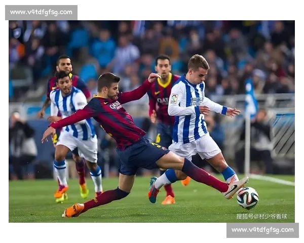 高清流畅足球赛事在线观看平台尽享全球精彩对决实时直播回放分析 - 副本 - 副本 (7)